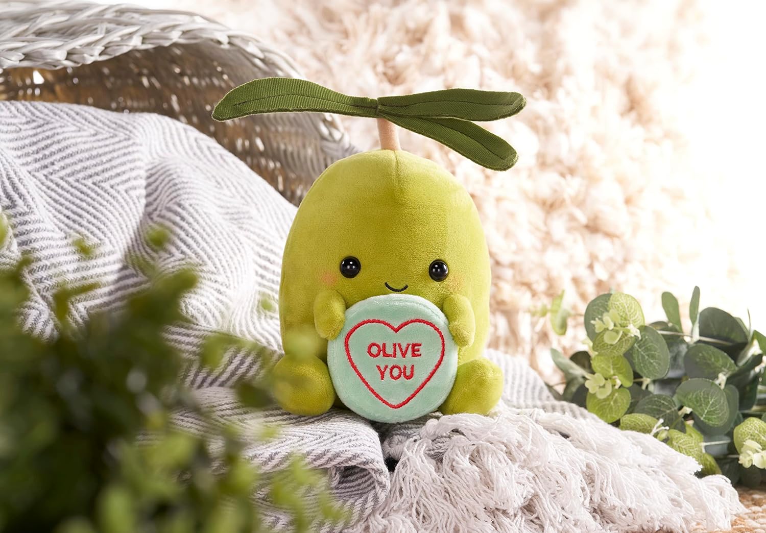 Swizzels 38013 Ollie Olive You - Peluche de Corazones (18 cm