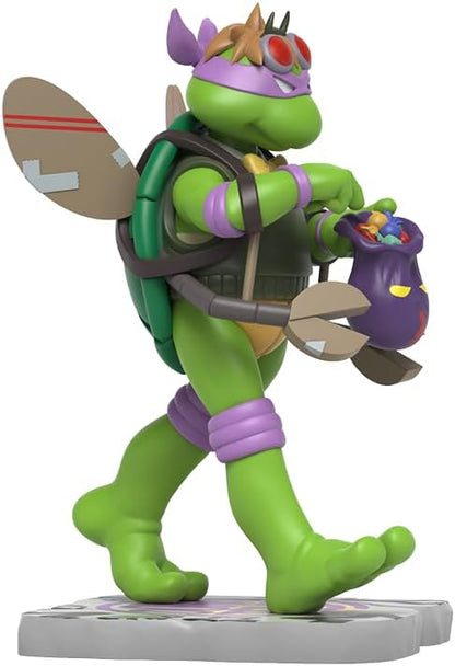 Mighty Jaxx Teenage Mutant Ninja Turtles REMIXX: Donatello Cowa-BOO-nga! | Figura da collezione in vinile da 6 pollici