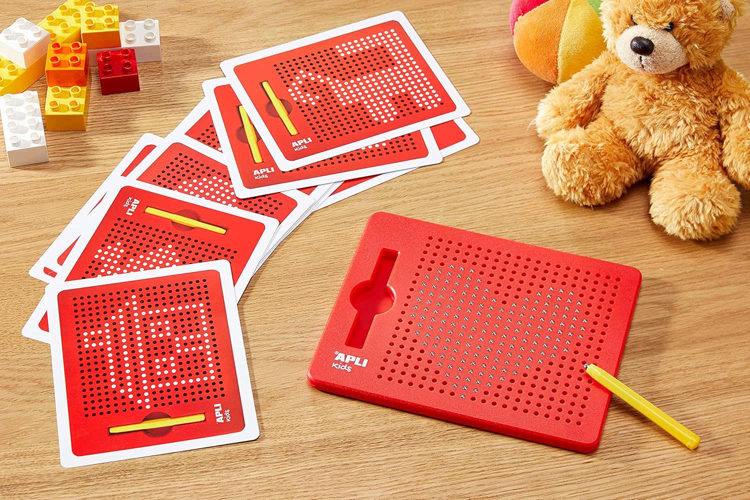 APLI Kids 17536 Magnettafel Pädagogische Tafel 215 x 12 x 170 mm mit Magnetstift und Karteikarten Beispiel