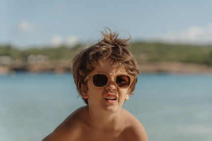 Little Dutch - Little Dutch Kinderzonnebril Wayfarer Almond