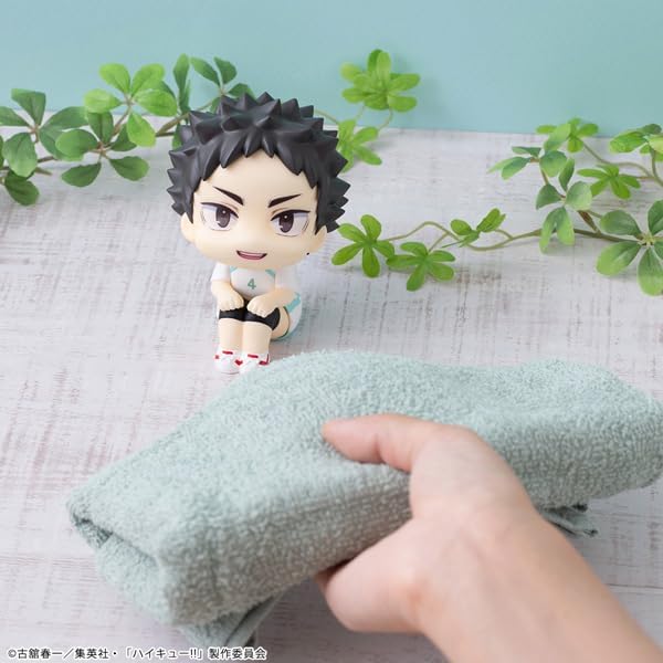 Haikyu!! Look Up Pvc Statue Hajime Iwaizumi Uniform Ver. 11 Cm