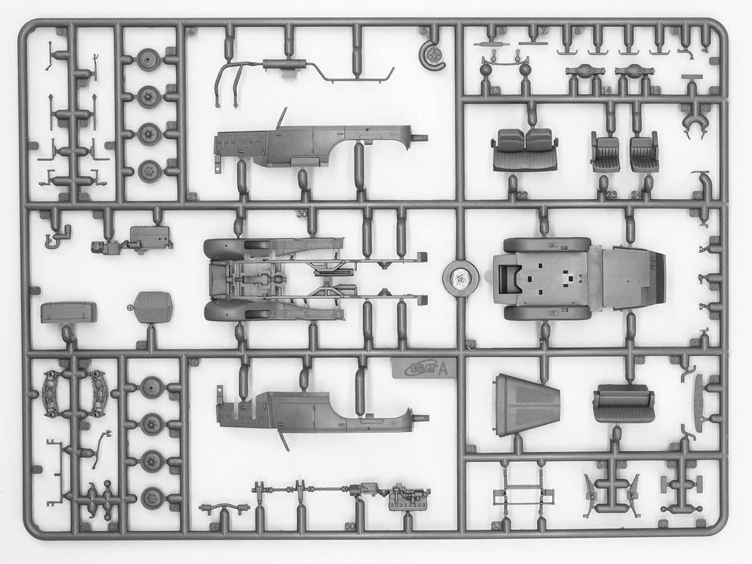ICM ICM72473 Scale Model kit