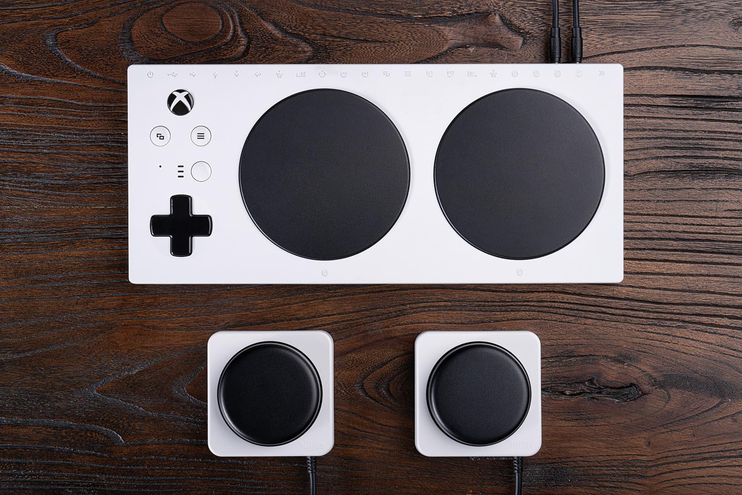 8Bitdo Lite SE 2.4G Wireless Controller for Xbox Series X|S, Xbox One, Windows 10/11, Gamepad with Hall Effect Joysticks, 3.5mm Audio Jack - Officially Licensed