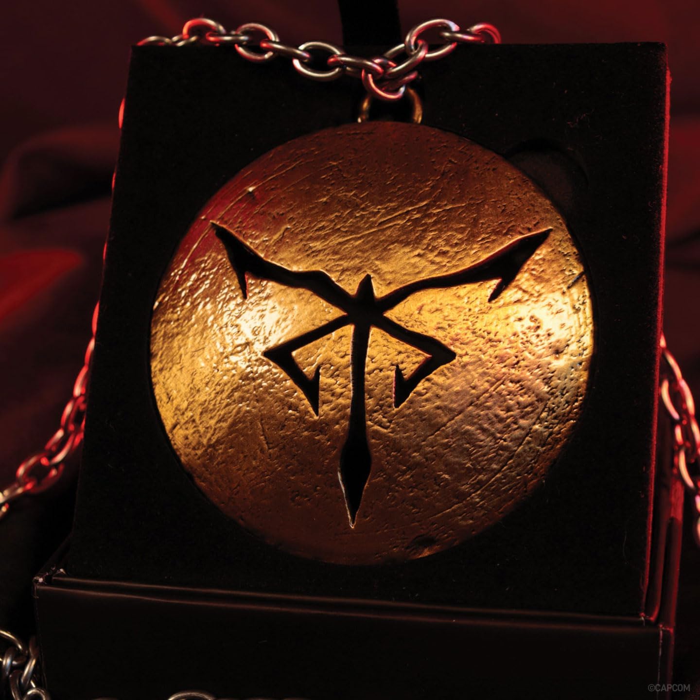FaNaTtik Resident Evil 4 Bitores Mendez Sammlerstück Metall Medaillon an Kette