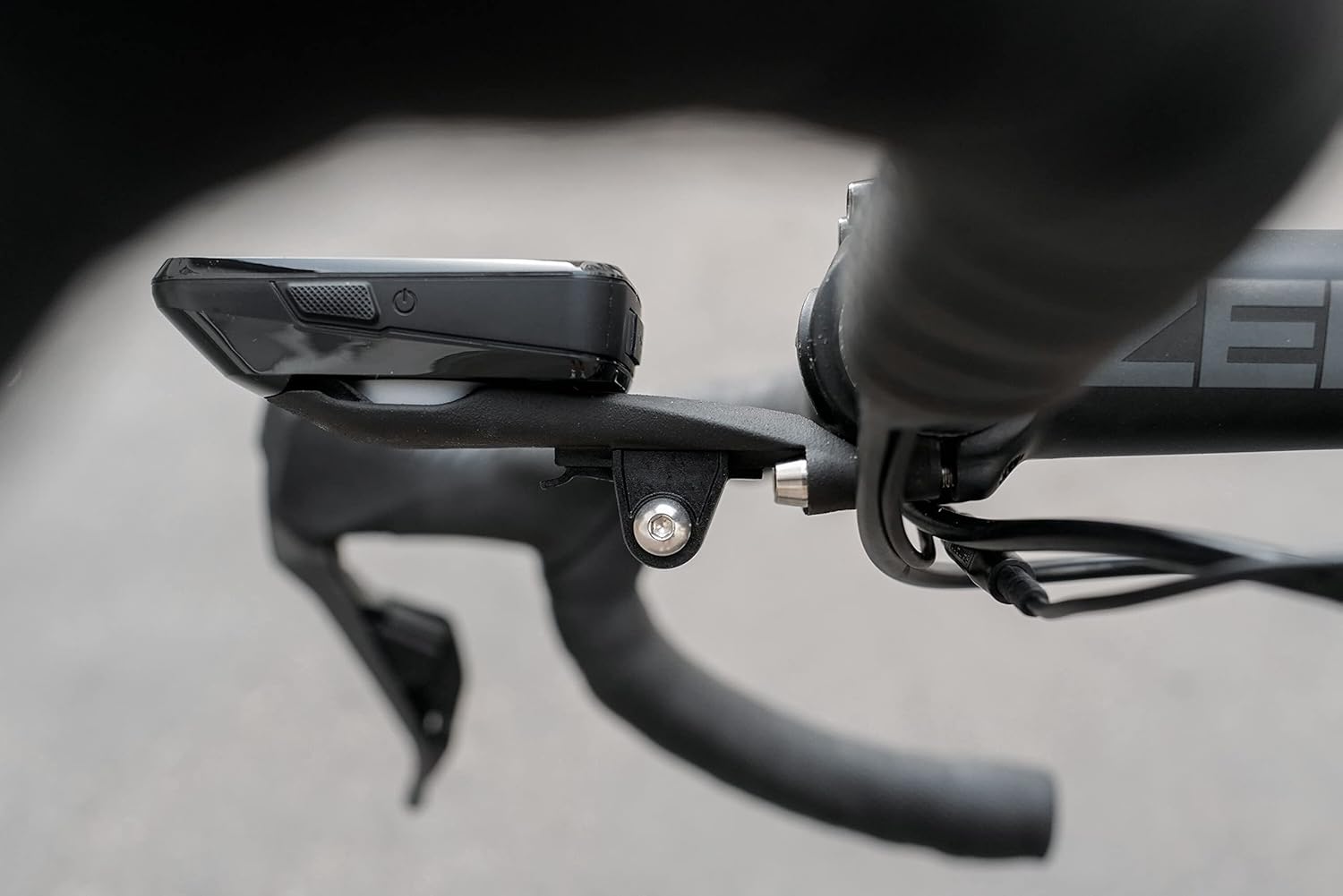SILCA Chisela Out Front 3D-gedruckte Titan-Computerhalterung mit integriertem Licht oder GoPro-Halterung | Titanschrauben und T-Tray für Light oder GoPro –