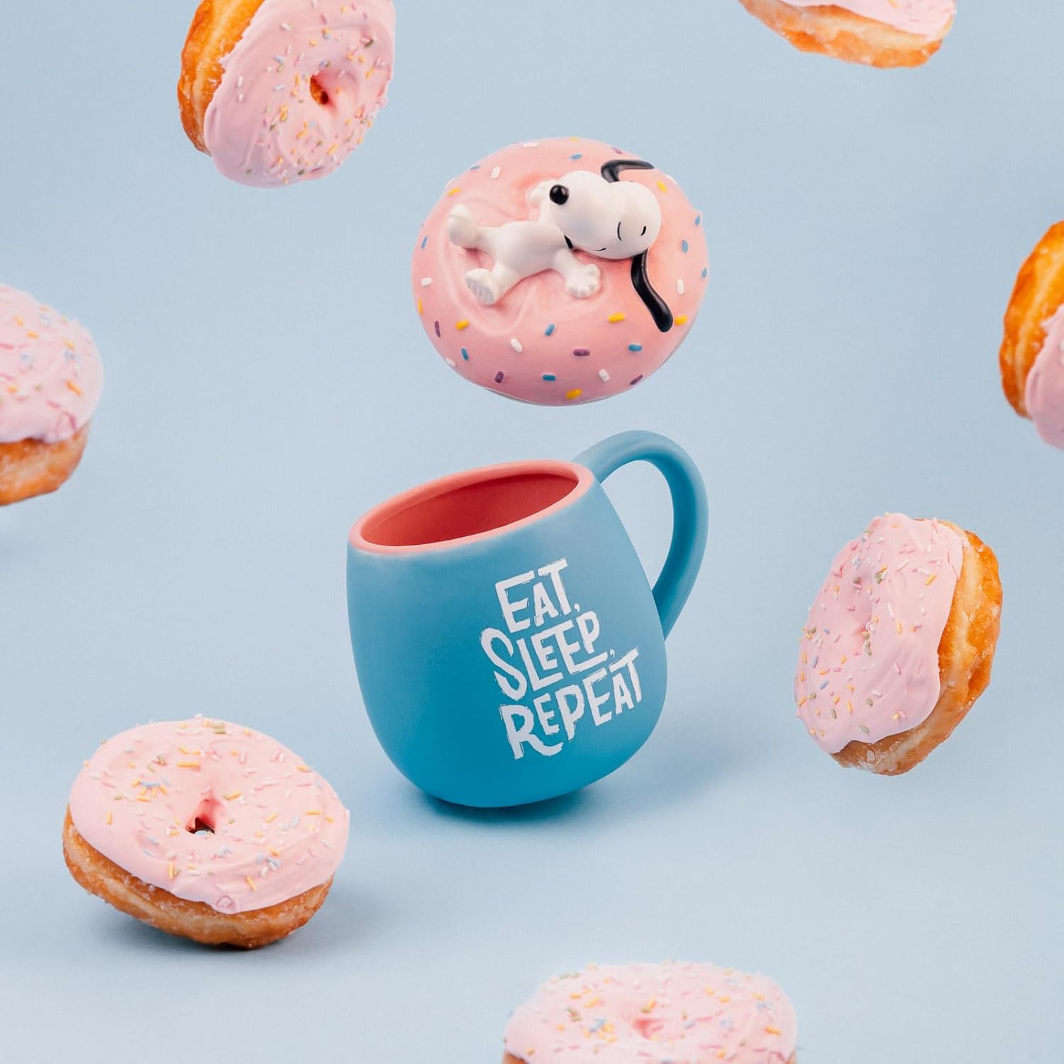 Grupo Erik 3D Kaffeetasse Tasse Kaffeetasse Snoopy Teetasse - Keramik Tasse - Kaffeebecher Größe 17 x 8,5 cm - Fassungsvermögen 500 ml - Offizielle Lizenz Snoopy Geschenke Fanartikel