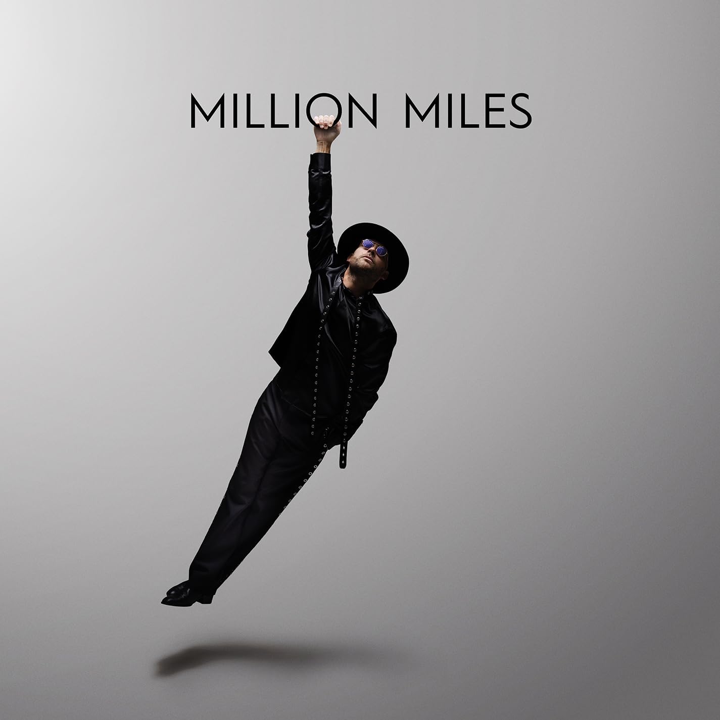 Million Miles Autografato
