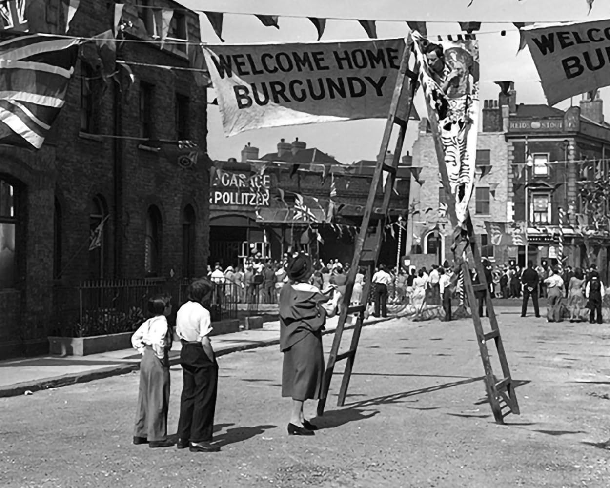 Blockade in London (Passport to Pimlico) / Originelle Komödie mit Margaret Rutherford (bekannt als „Miss Marple“) (Pidax Film-Klassiker