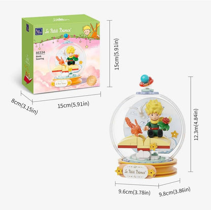 Pantasy Set Construction Figure The Little Prince Sitting on a Book (86334
