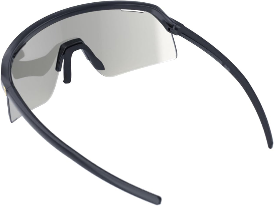 BBB Cycling Glasses Photochromic High Contrast Sports Glasses Professional Cycling Sunglasses Men and Women 100% UV Protection Gravel Bike Road Bike & MTB Valor PH Glossy Black BSG-81PH