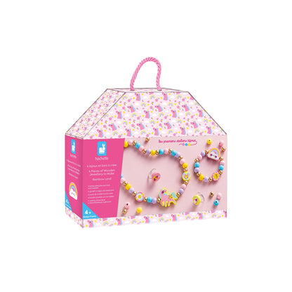 Janod - 4 houten sieraden om Rainbow Land te maken - De eerste sieradenworkshops - doe-het-zelf sieraden maken - creatieve vrijetijdsset voor kinderen - fijne motoriek en concentratie leren - vanaf 4