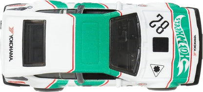 Hot Wheels JBL16 Boulevard Alfa Romeo GTV6 3.0 Vehicle Toy, Mini Car, 3 Years Old and Up, Green