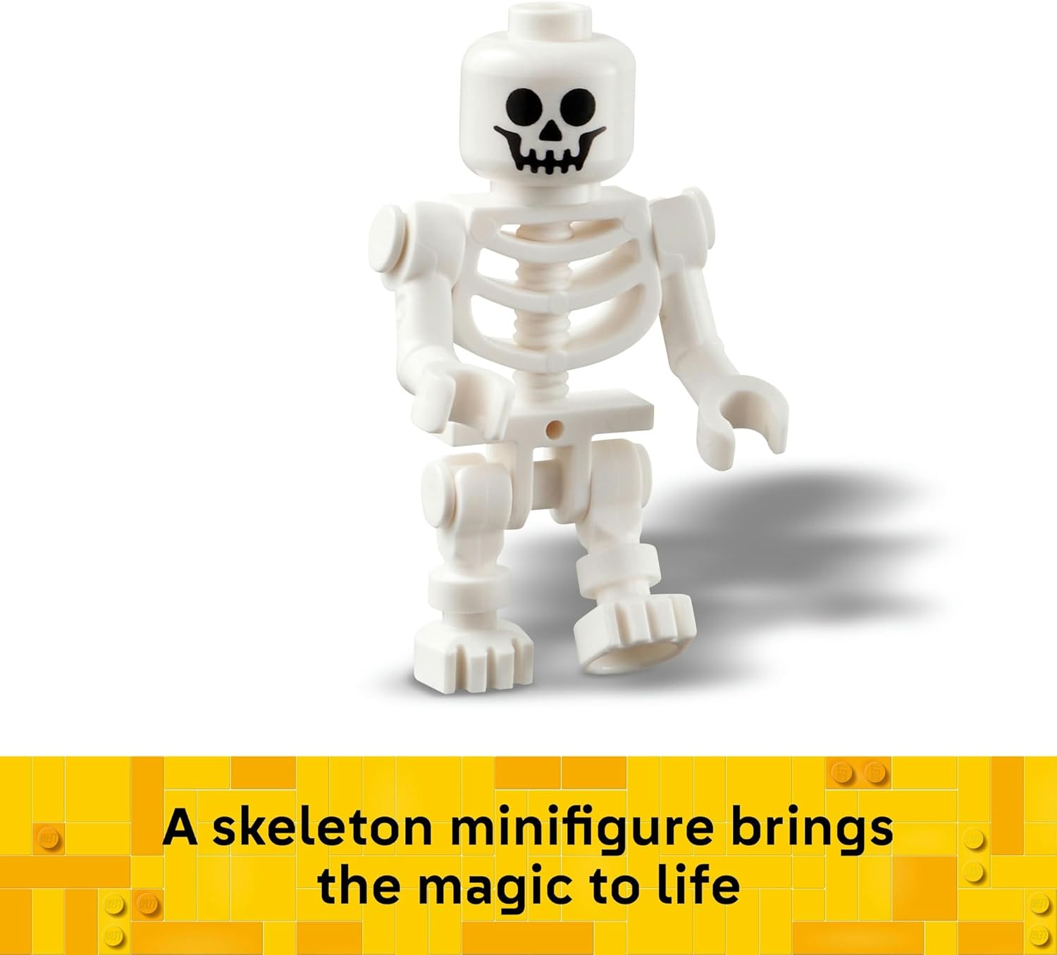 LEGO Halloween Barn - Play & Display Toy with a Skeleton Minifigure and Spooky Accessories incl. a Bat & Lamps - Creative Gift for 8+ Year Old Boys and Girls - 40721