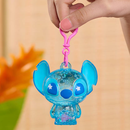Just Play Figurita de plástico Disney Stitch Swirl-a-Stitch Clip-on Figure, 7,6 cm con Cuentas de Colores líquidas y Purpurina, Juguetes para niños a Partir de 3 años