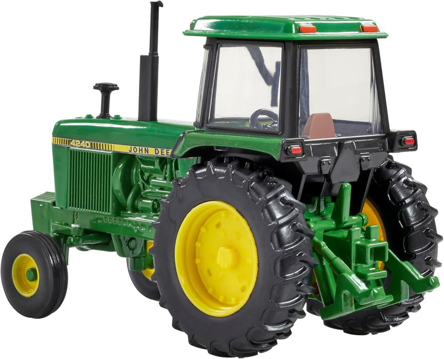 John Deere Britains 4240 Model | Detailed Diecast Metal and Plastic Tractor Toy | Child's Farm Toys for Indoors and Outdoors | Classic Tractor Toys for 3+ Year Old Boys and Girls