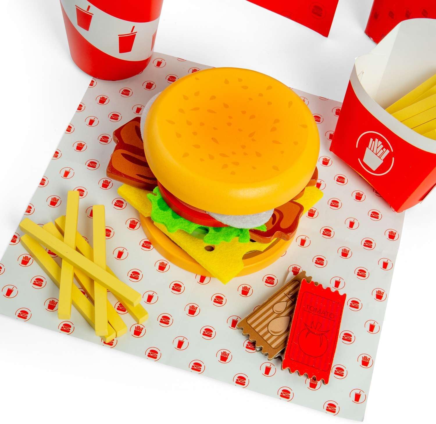 Bigjigs Toys Set di hamburger e patatine fritte, 48 pezzi giocattolo in legno per bambini, set da cucina e accessori, regalo ecologico per bambini, età 3 anni +