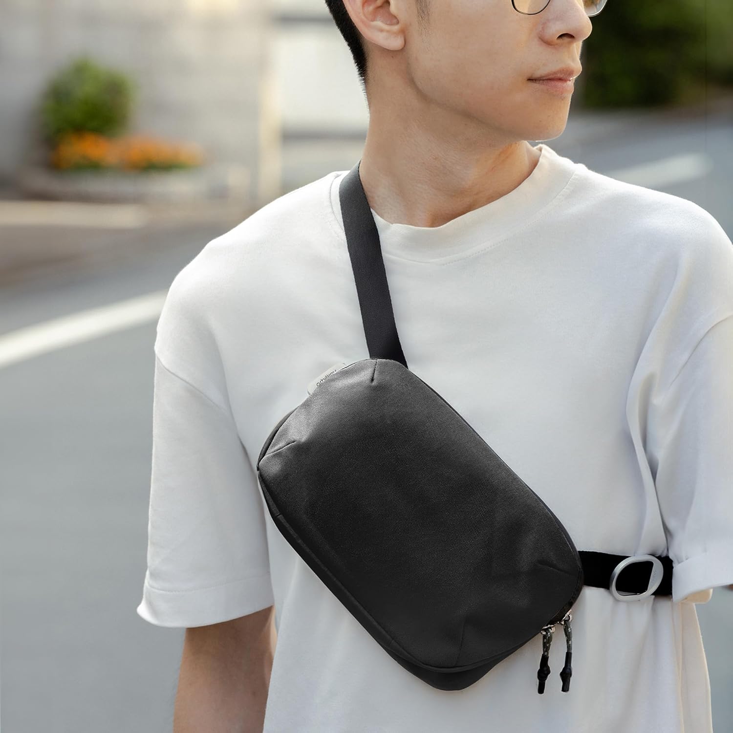 orbitkey Urban Sling Range – Compact Crossbody Bag with Adjustable Strap & Quick Access Pockets