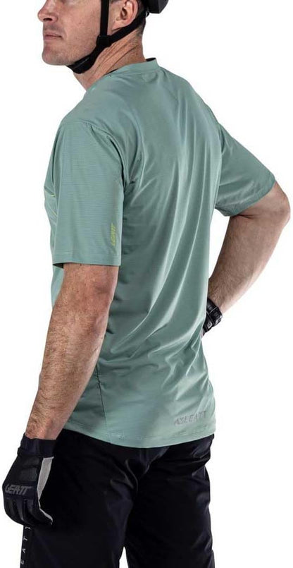 Leatt Maglia MTB Trail X-Flow 1.0 Elasticizzata E Ultra Leggera Maglia MTB Trail X-Flow 1.0 Elasticizzata e Ultra Leggera Uomo
