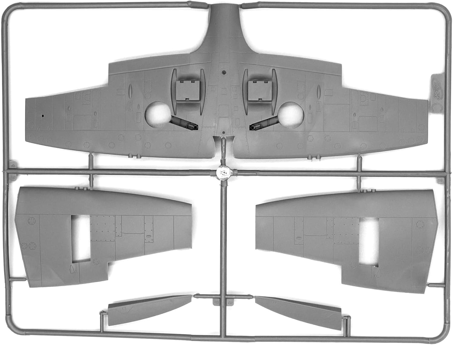 ICM 1:48 - Spitfire Mk.VII, WWII British Fighter