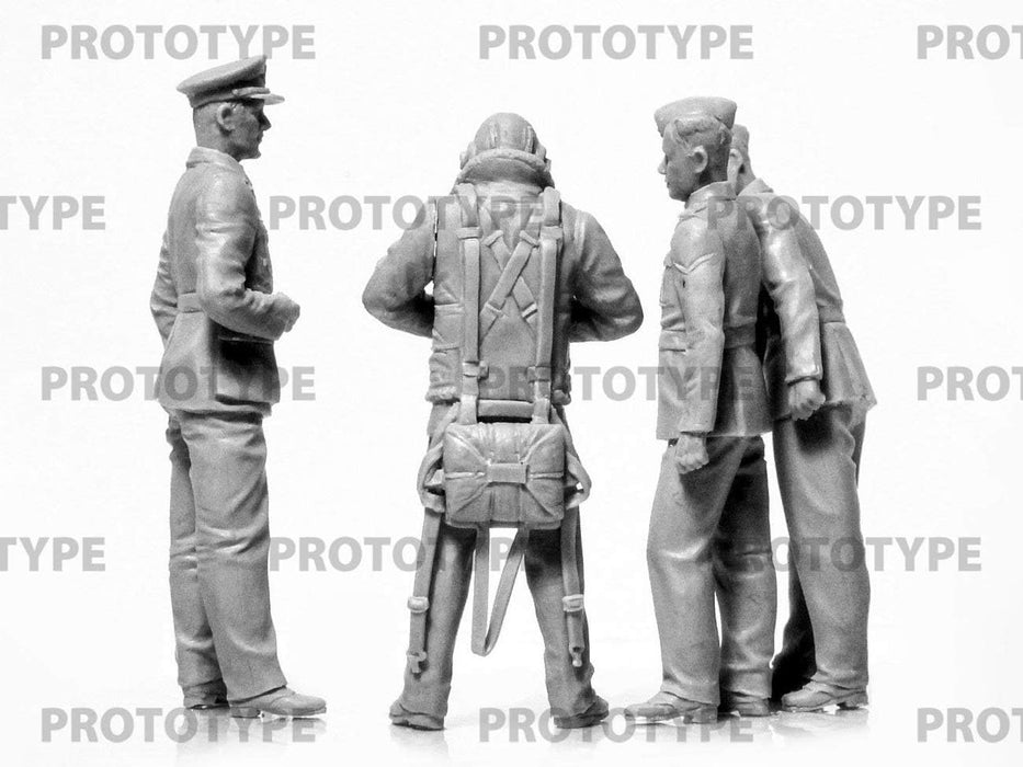 ICM 1:32 - WWII RAF Cadets (New Molds