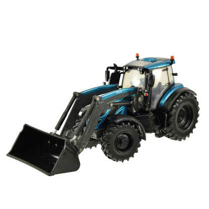 Britains Valtra T234 with Front Loader - Diecast Toy Tractor Farm Toys 1 32 Scale - Metal and Plastic Tractor Toys - Collectible Model Tractors for Plus 3 Year Olds