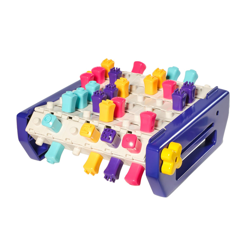 TOMY 5 Trax Move | Five-in-a-row Game of Strategy, Memory, and Luck |2 to 4 Player Family Board Games for Adults and Kids Ages 6+ Years