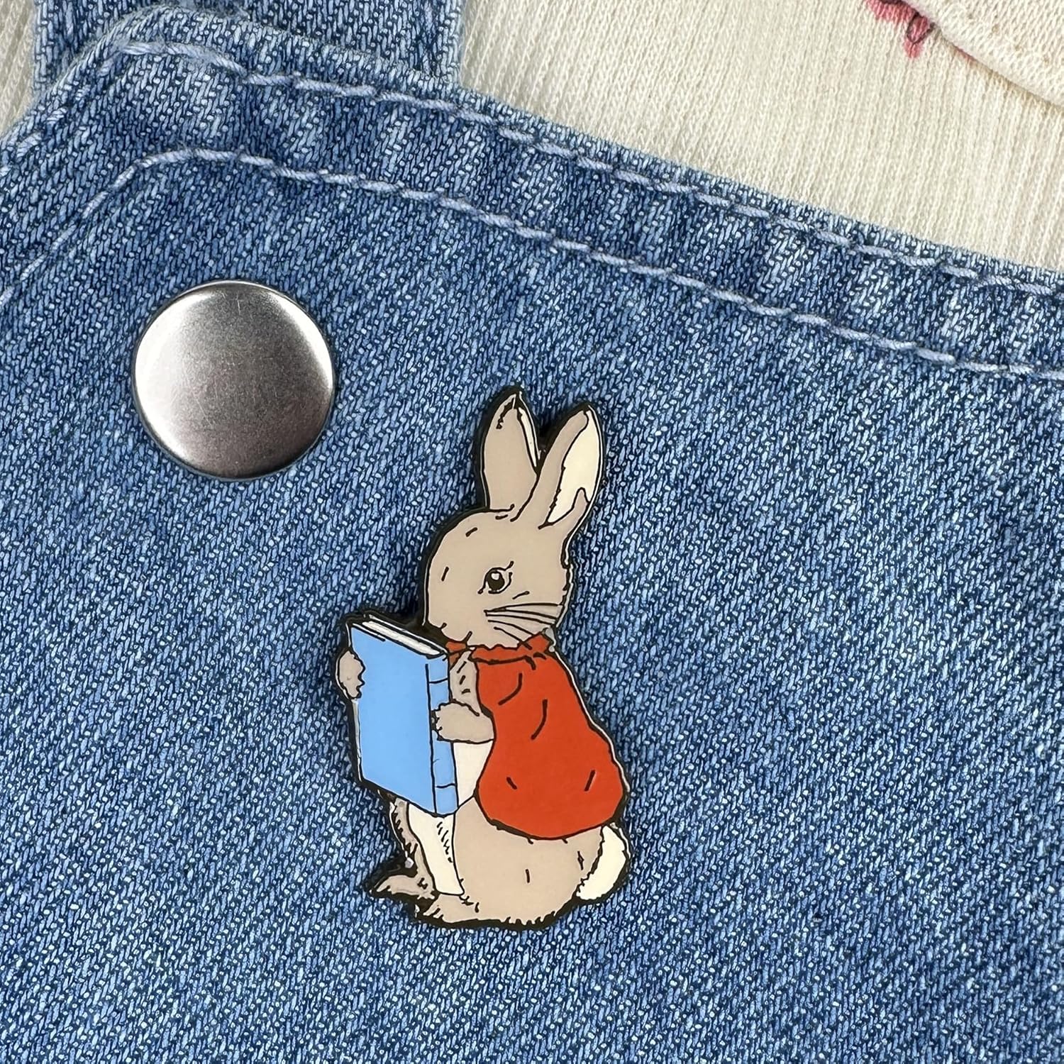 Flopsy Enamel Pin Badge | Official Merchandise from Beatrix Potter's The Tale of Peter Rabbit
