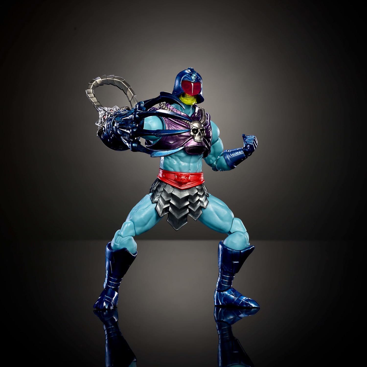 Masters of the Universe Masterverse Terror Claws Skeletor, Action Figure, 30 Articulations, 7-inch MOTU Toy, Deluxe Design & Oversized Attack Hands, JBP81