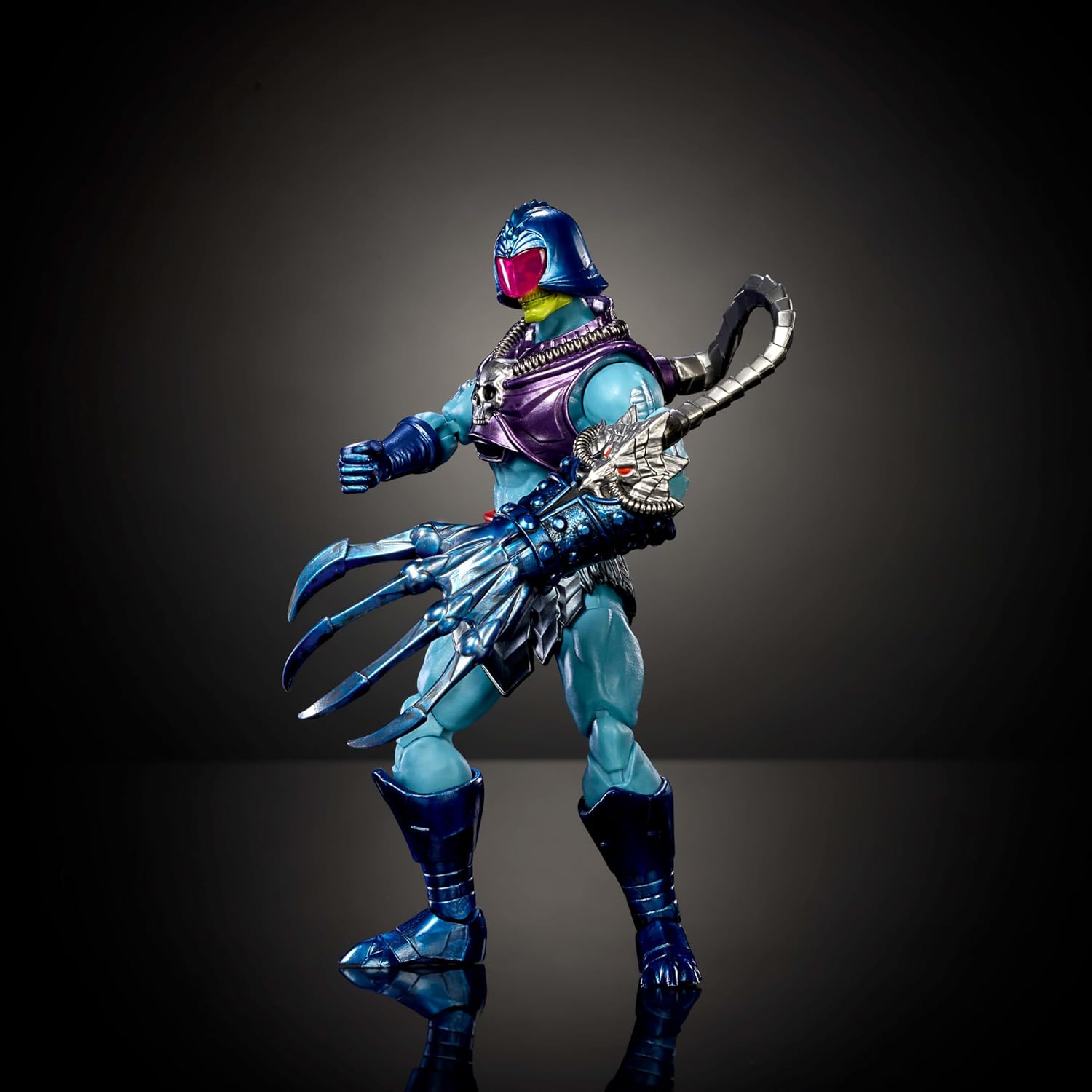 Masters of the Universe Masterverse Terror Claws Skeletor, Action Figure, 30 Articulations, 7-inch MOTU Toy, Deluxe Design & Oversized Attack Hands, JBP81