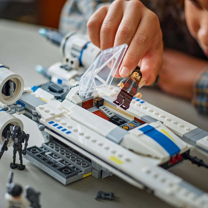 LEGO Star Wars 75399 U-Wing Starfighter Ribelle - Astronave Giocattolo da Costruire con Funzione Swing-Wing, 3 Minifigure e 1 Droide K-2SO - Regalo per Bambini da 8 Anni Fan della Stagione 2 di Andor