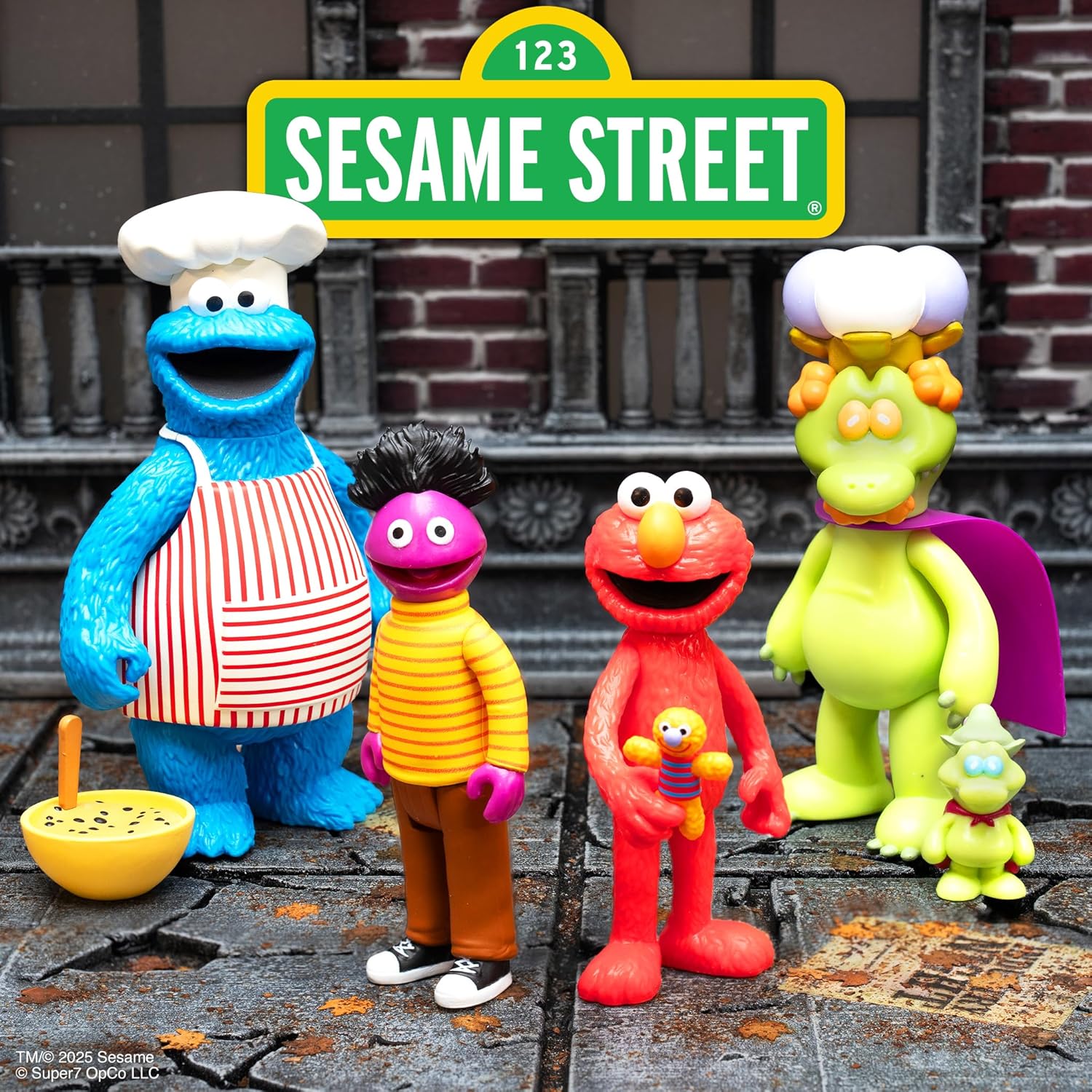 Sesame Street Roosevelt Franklin 3 3/4-Inch Reaction Figure