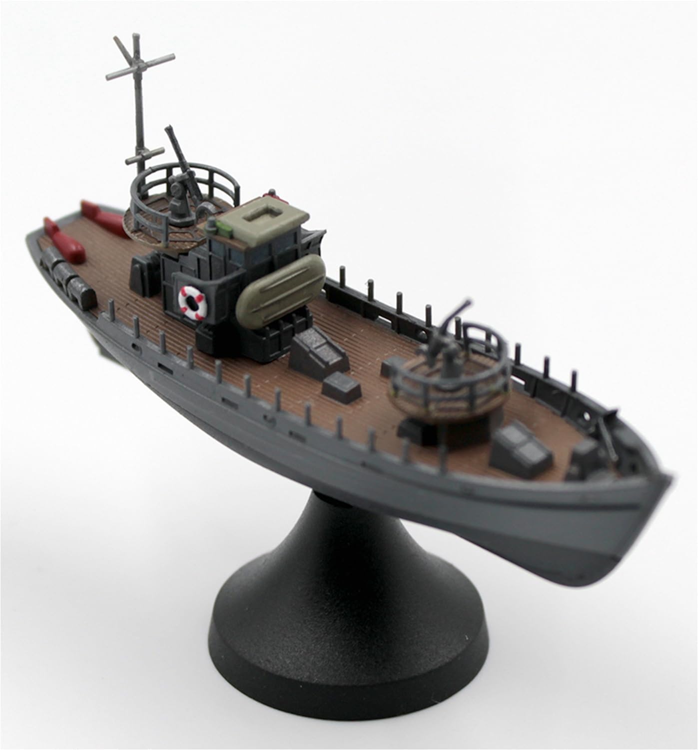 ICM 1:350 - WWII German KFK Kriegsfischkutter Boat