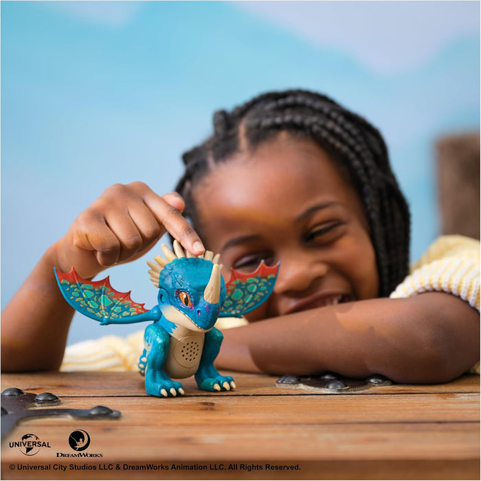 Dreamworks Dragons - Figura Mini Dragón Interactivo Nader Mortífero de Cómo Entrenar a tu Dragón, Mueve sus Alas y su Cabeza, + de 25 Sonidos - 6074240 - Juguetes Niños 4 Años + - Regalo Niño 4 Años +