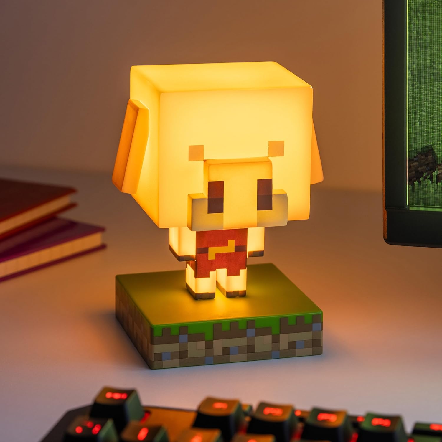 Paladone Minecraft Piglin Mini Icon Light, Officially Licensed LED Lamp for Kids Bedrooms, Gaming Rooms and Home Decor, Battery Powered Collectible
