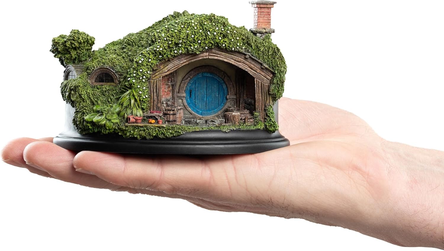 Weta Workshop Polystone - The Hobbit Trilogy - Hobbit Hole - 1 Hill Lane Environment