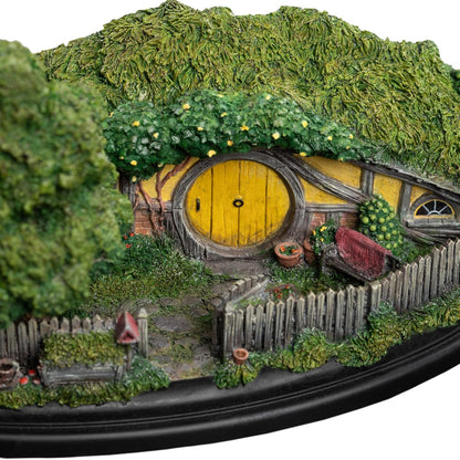 Weta Workshop Polystone - The Hobbit Trilogy - Hobbit Hole - 25 Gandalf's Cutting Environment