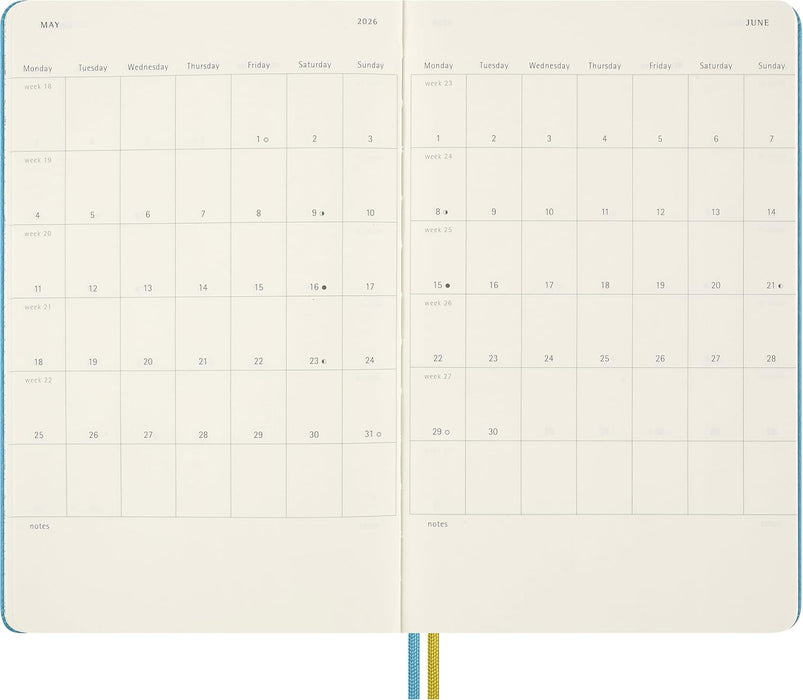 Moleskine Peanuts Weekly Planner 2025 2026, 18 Months Diary 2025-2026 with Hard Cover, Elastic Closure and Themed Stickers, Large Format 13 x 21 cm