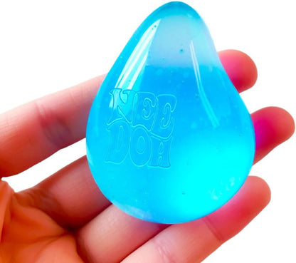 Schylling NeeDoh Dream Drop – sensorisches Quetschspielzeug mit verträumtem glattem Drücken – 7,6 cm hoch – Farbe kann variieren (1 Stück