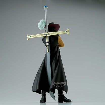 Banpresto Dracule.Mihawk One Piece Action Figure, Dxf The Grandline Series Extra 17 cm, BP28691P Multicolor, Collectible Figure, Optimal for Anime Fans