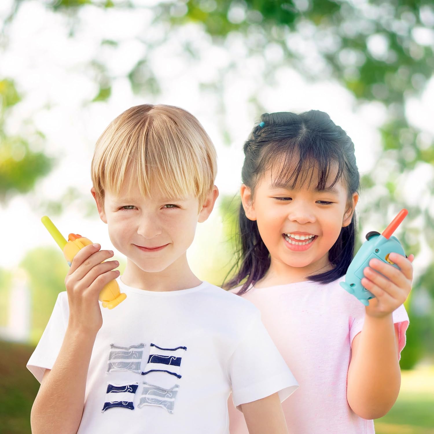 B. WALKIE TALKIES SET