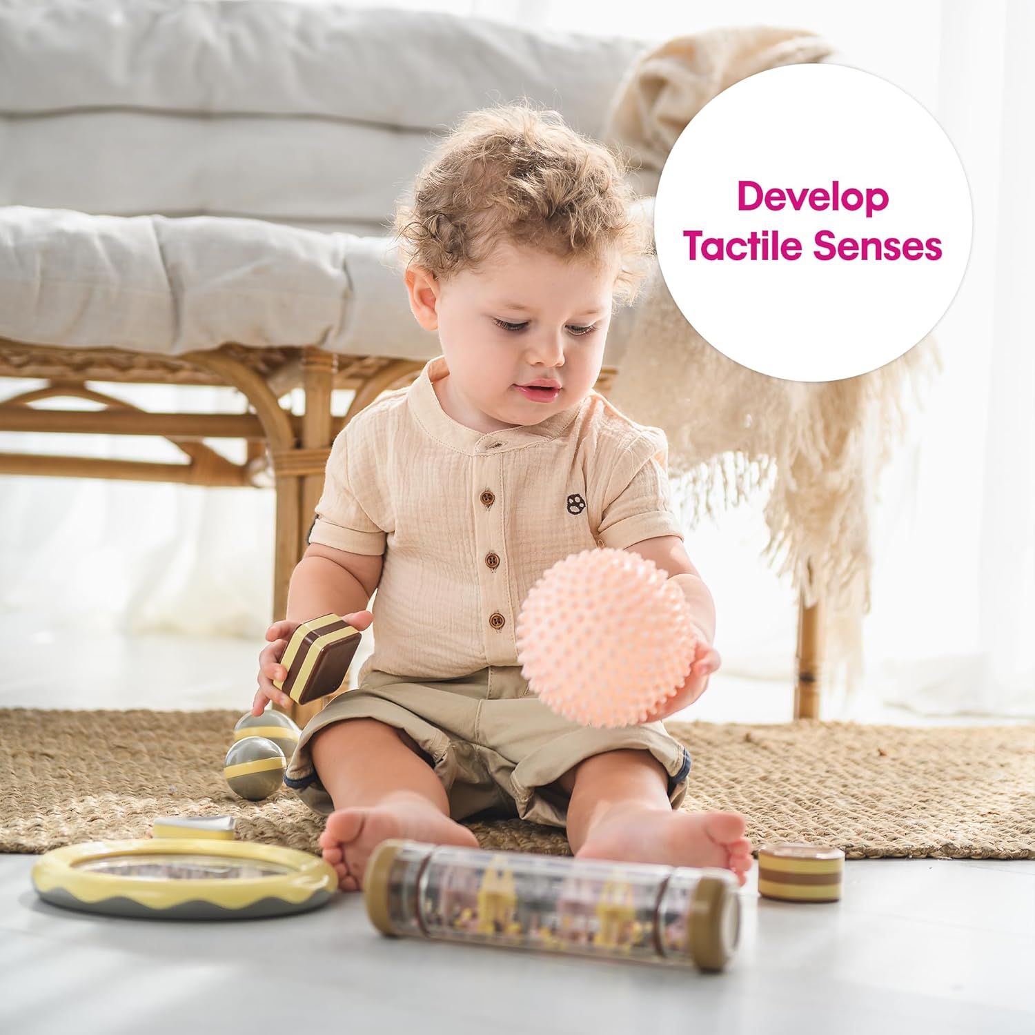 Edushape De originele sensorische bal voor baby's - 10 cm babybal die helpt bij het verbeteren van de bruto motorische vaardigheden voor kinderen vanaf 6 maanden - pak van 4 levendige en kleurrijke en