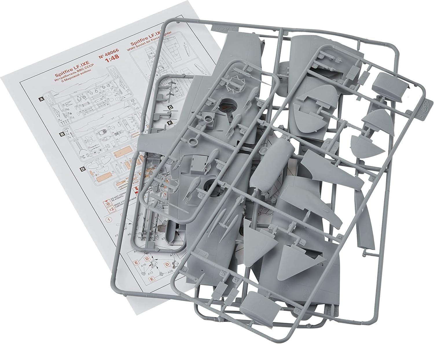 ICM-ICM48066 (-) 1:48-Spitfire LF.IXE, Caza de la Fuerza Aérea Soviética de la Segunda Guerra Mundial (ICM48066