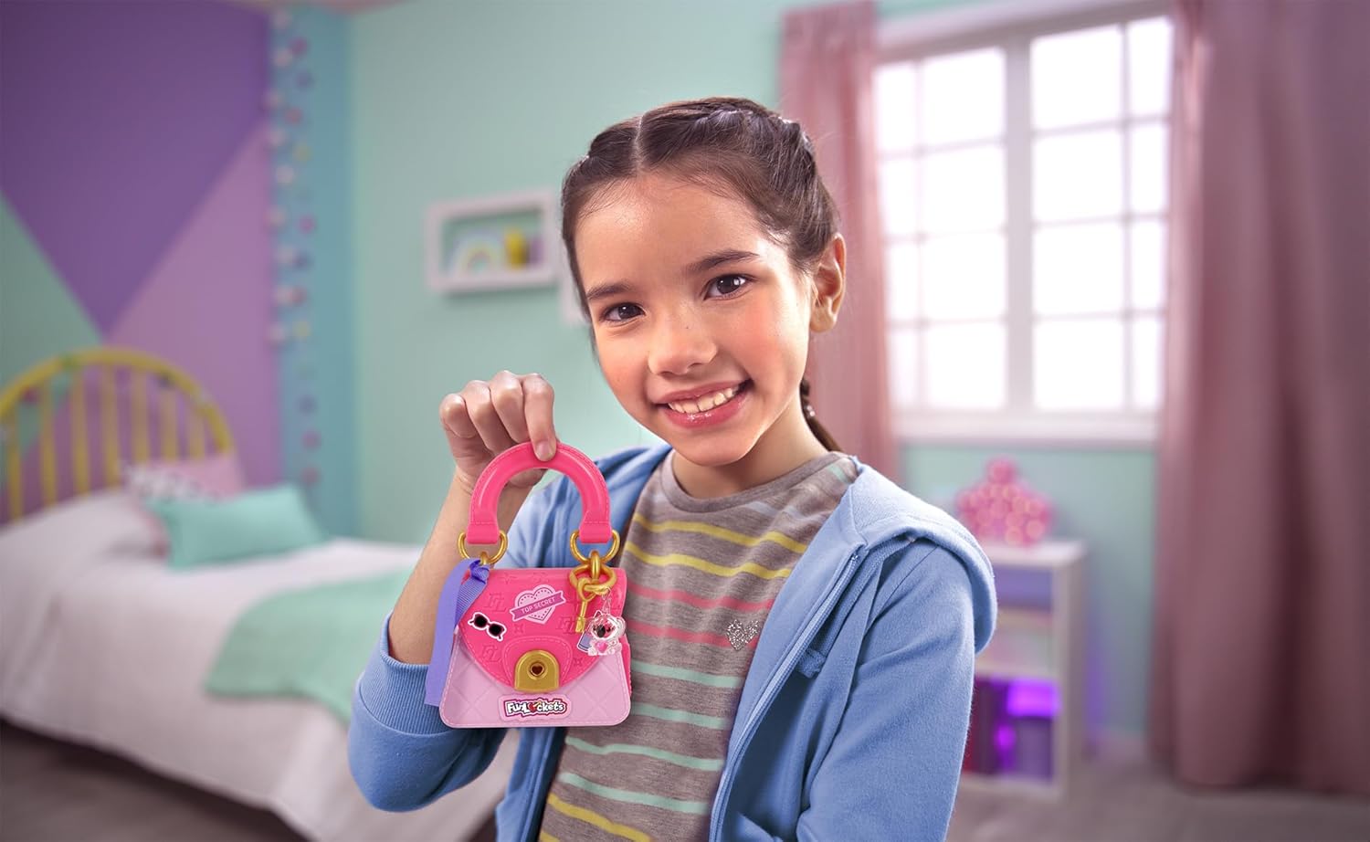 FUNLOCKETS - My Mini Secret Bag - Mini Bag - Personalised & Creative Takeaway - Find the Keys & Discover the Secrets - More Than 15 Surprises Inside Toy for