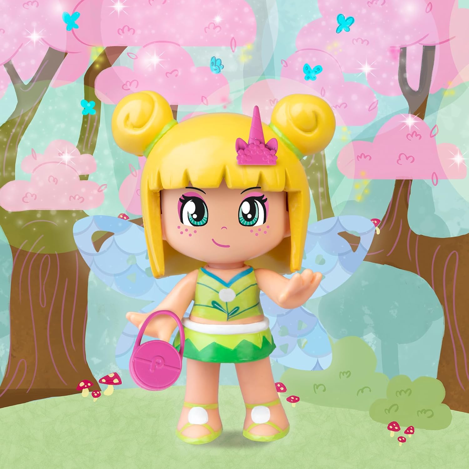 Pinypon Magic Fairy Figure with Reversible Wings with Glitter for the 2 Faces Decorated Gold and Blue, Includes Accessories and Interchangeable Parts with Summer Theme, +4 Years, Famosa (PNY76000