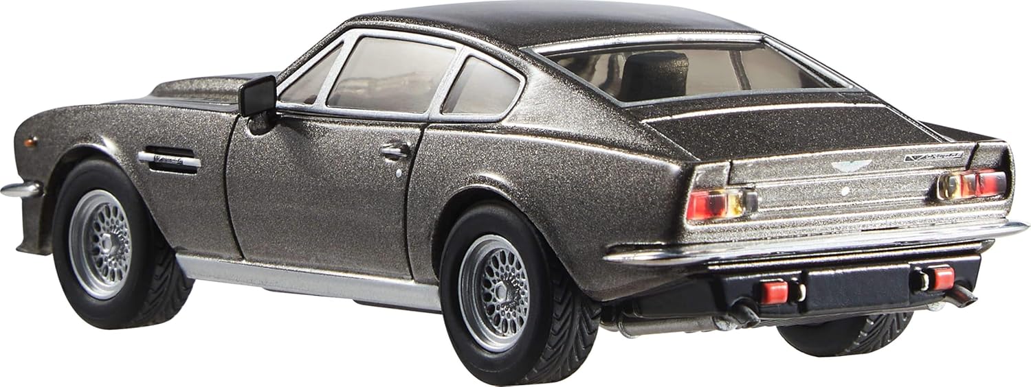 Hot Wheels Premium Aston Martin, 1:43rd Scale Vehicle, Officially Licensed Replicas for Adult Collectors, Real Riders Tires, Metal/Metal Body & Chassis, HWT12