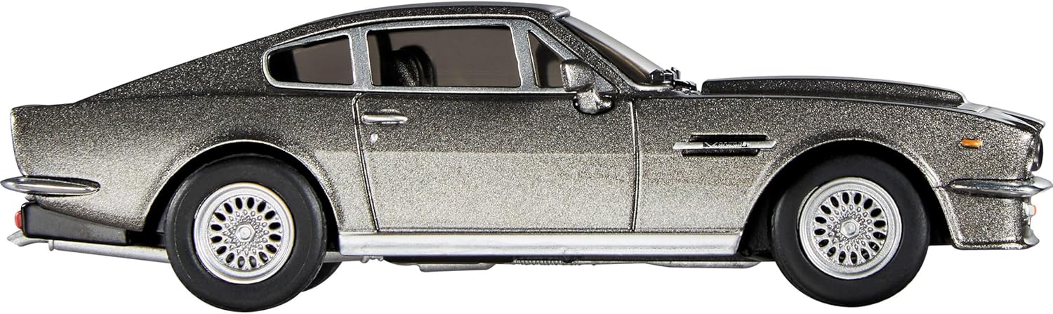Hot Wheels Premium Aston Martin, 1:43rd Scale Vehicle, Officially Licensed Replicas for Adult Collectors, Real Riders Tires, Metal/Metal Body & Chassis, HWT12
