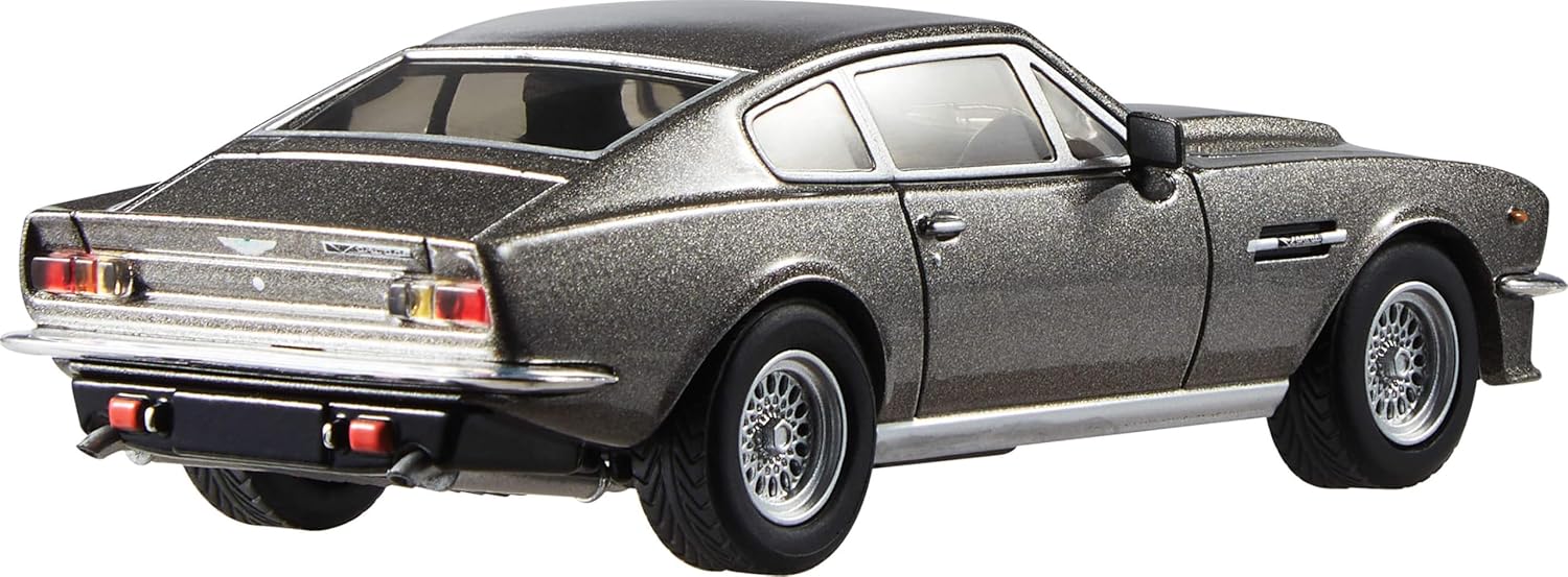 Hot Wheels Premium Aston Martin, 1:43rd Scale Vehicle, Officially Licensed Replicas for Adult Collectors, Real Riders Tires, Metal/Metal Body & Chassis, HWT12