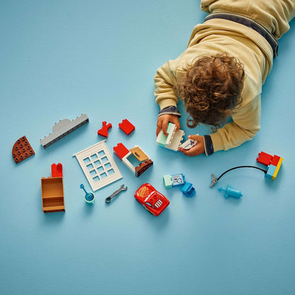 LEGO DUPLO│Disney and Pixar McQueen's Visit to Doc's Garage - incl. a Race Car Toy for Toddlers, Car Wash Tools & Accessories - Gift for 2+ Year Old Boys & Girls - 10456