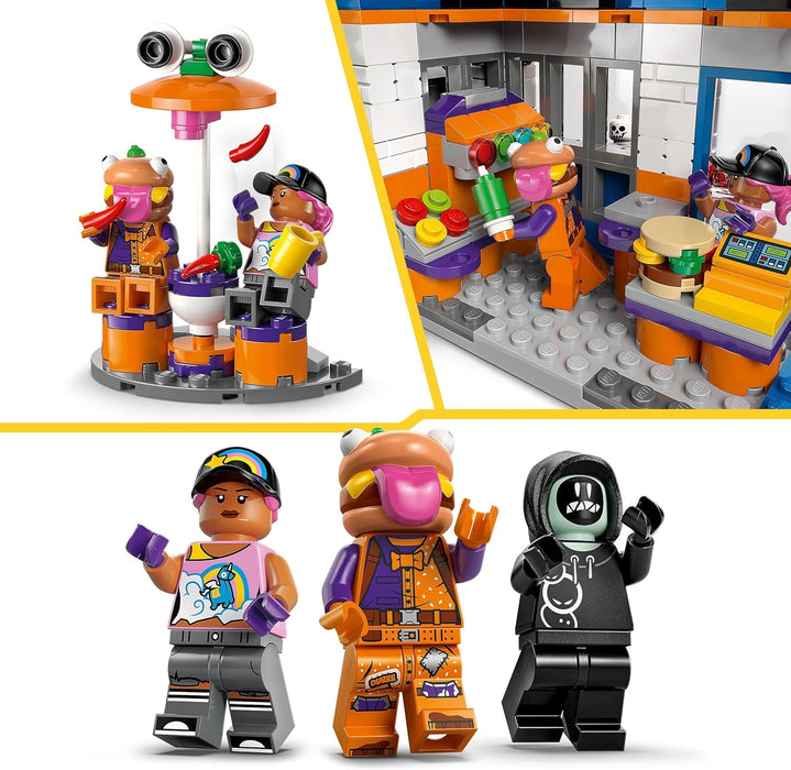 LEGO Fortnite Ristorante di Durrr Burger - Gioco Creativo con le Minifigure di Bombarola da Spiaggia, Manzo-boss e Makaber - Regalo per Gamer, Bambini e Bambine da 10 Anni in su da Collezione - 77076
