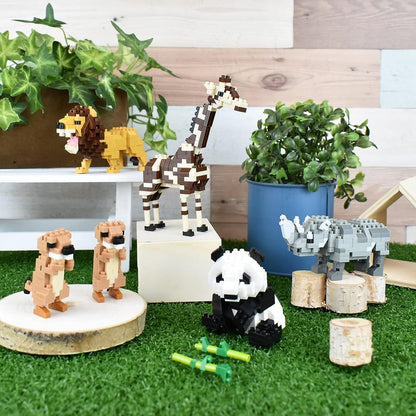 nanoblock Bandai Giant Panda Mini Figure Brick Building Set Animal Panda with Bamboo Pixel NBC328